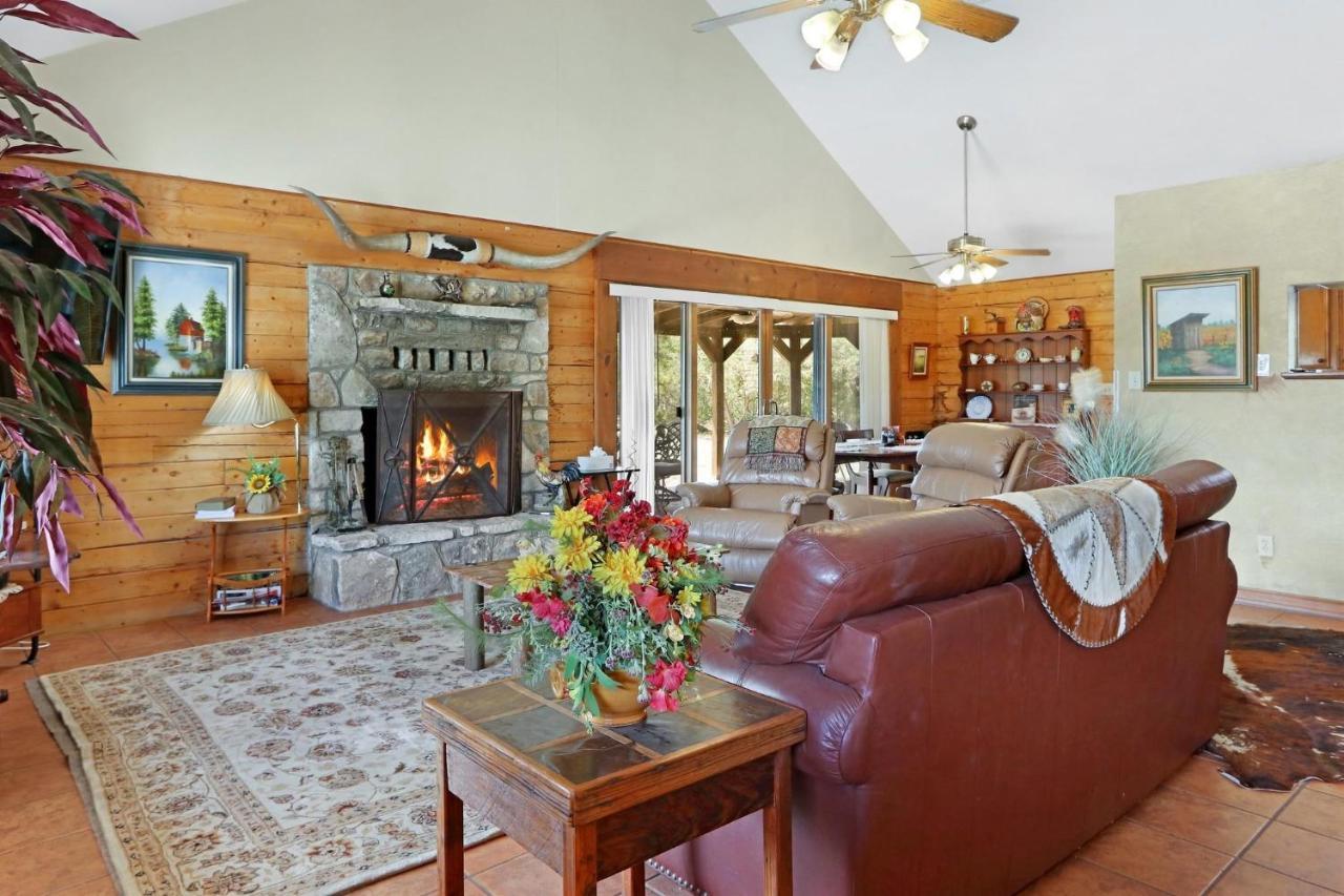 Double D Cottage Mount Gainor Экстерьер фото