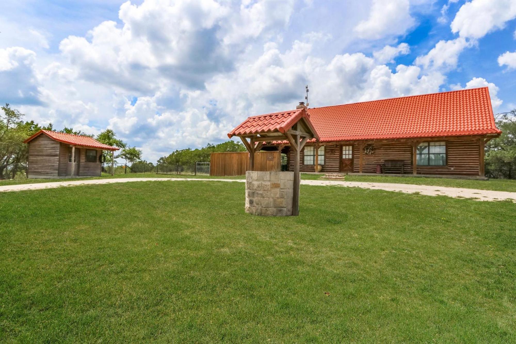 Double D Cottage Mount Gainor Экстерьер фото